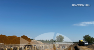 В Рыбинске продолжается строительство ледового корта