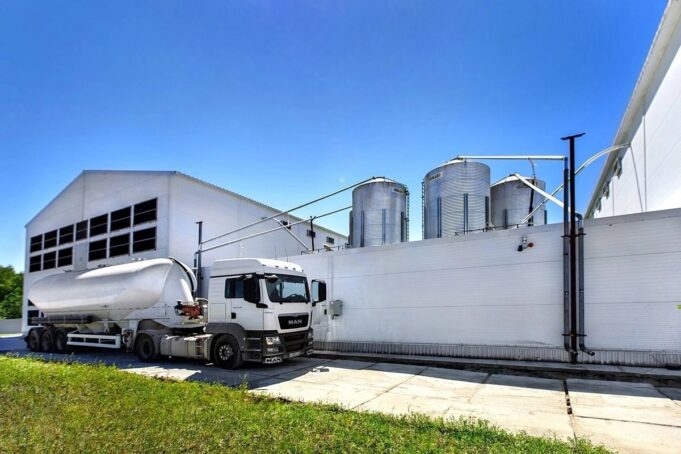 Ужасный запах: в Рыбинске проверят птицефабрику «Волжанин»