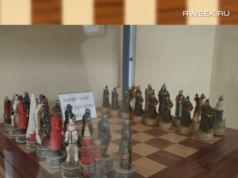 Около 200 комплектов шахмат разместили на выставке в Рыбинске