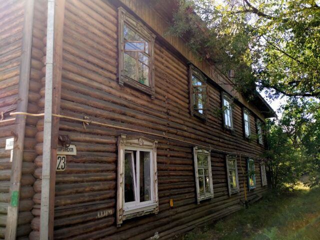 Более 300 жителей Ярославской области в этом году переехали из аварийного жилья