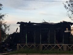 На улице Плеханова в Рыбинске сгорел деревянный дом