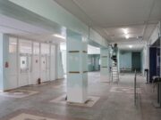 В школе №5 ремонтируют фойе про проекту учеников