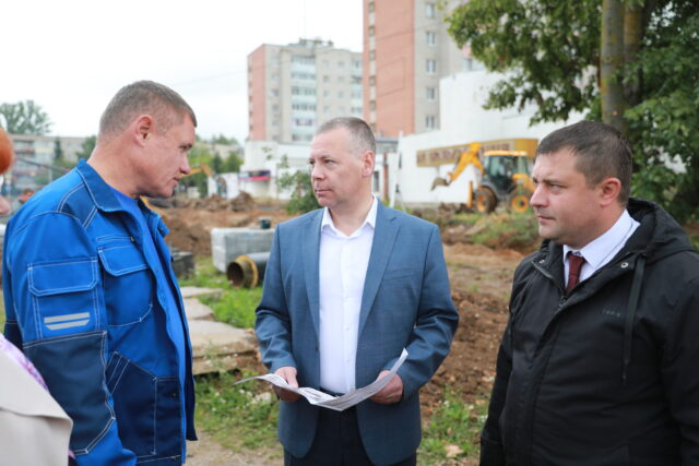Михаил Евраев проинспектировал строящиеся объекты в Переславле-Залесском