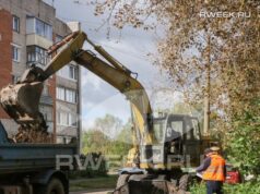 На улице Алябьева возобновили работы