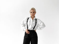 Помогать людям с любовью и заботой