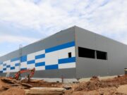 Губернатор Ярославской области проинспектировал строительство ледового комплекса в Тутаеве