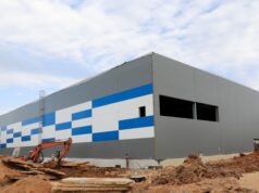 Губернатор Ярославской области проинспектировал строительство ледового комплекса в Тутаеве