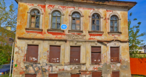 В Рыбинске расселят жильцов аварийного дома на Бульварной