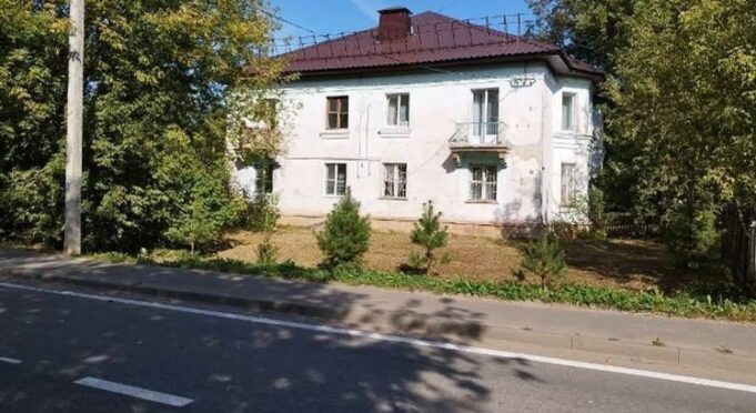 В Переборах жители смогли привести в порядок свой дом, от которого отказались все УК