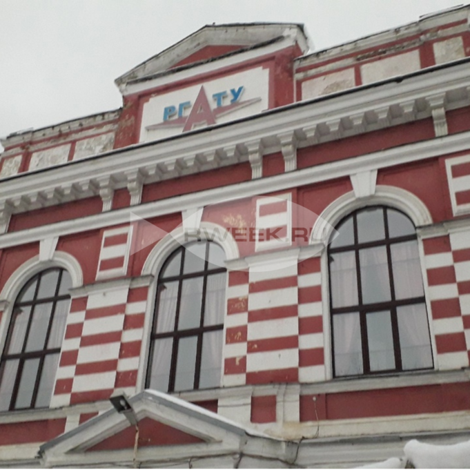 Золотые медалисты, поступившие в вуз Рыбинска, получат единовременно 100 тысяч рублей