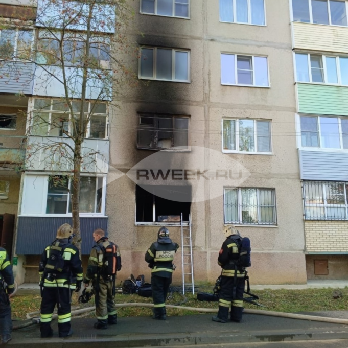Огнеборцы в Рыбинске спасли трех человек, которые могли пострадать из-за пожара