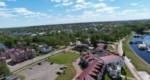 Имущество двух гостиниц в Ярославской области продадут на аукционе