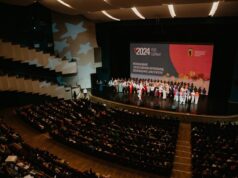 Педагоги из Рыбинска получили губернаторские награды и премии.