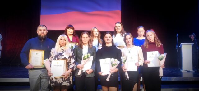 Рыбинских спортсменов поощрили стипендиями губернатора