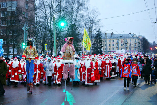 Рыбинцев приглашают стать участниками НаШествия Дедов Морозов