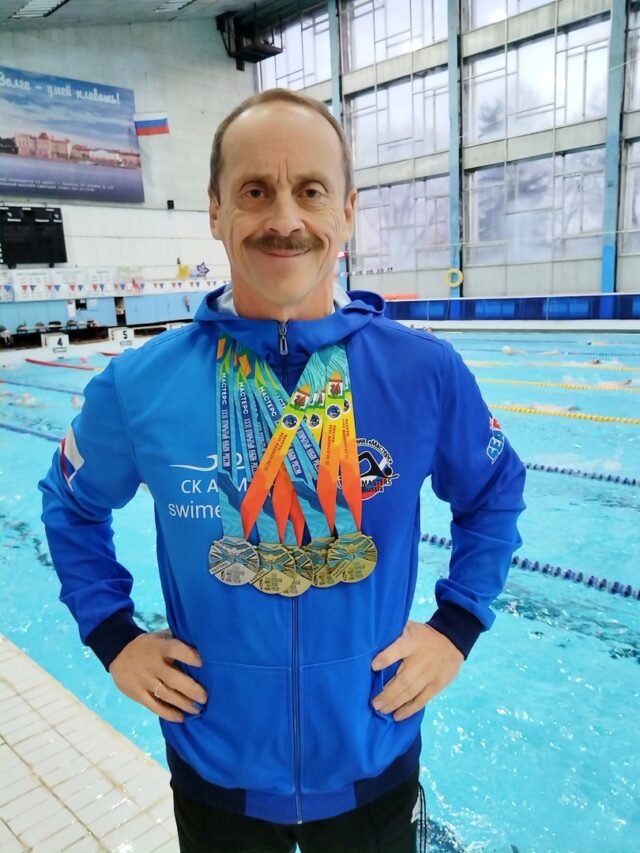 Спортсмен из Рыбинска завоевал россыпь медалей на Кубке России по плаванию