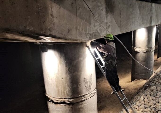 В Рыбинске архитектурной подсветкой украшают мосты