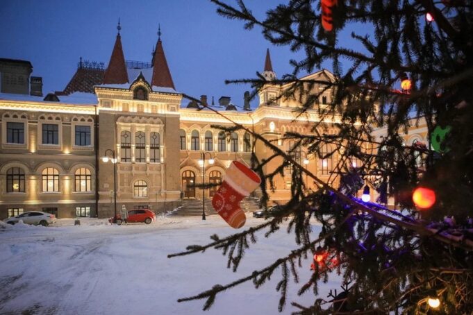 Жители Рыбинска могут выиграть миллион за лучшую новогоднюю атмосферу