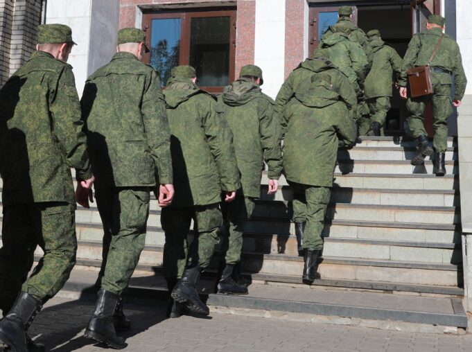 Какие меры ответственности предусмотрены за уклонение от призыва