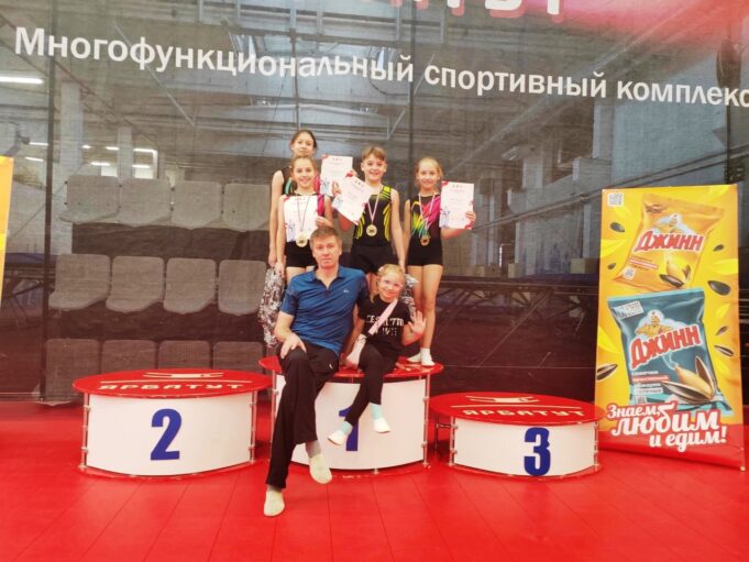 Рыбинцы стали лучшими в прыжках на батуте