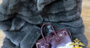 У жительниц Рыбинска «увели» шубу и сумочку за 200 тысяч рублей