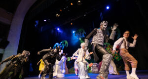 А сказка-то с секретом: Рыбинский драмтеатр приглашает в новогоднее путешествие