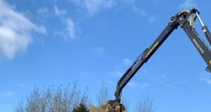 В Рыбинском районе с несанкционированных свалок убрали сотни кубов мусора