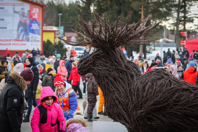 В эти выходные на соревнования по биатлону можно будет попасть по заводским пропускам