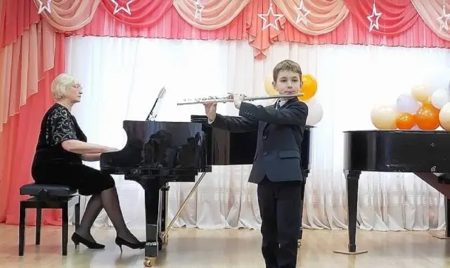 Юный флейтист из Рыбинска Роман Корешков стал лауреатом двух международных конкурсов