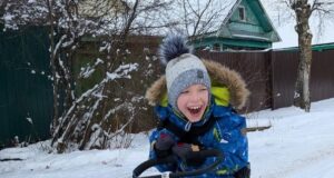 Сбор стоит, время идёт! Маленькому рыбинцу Максиму Жохову нужны волонтеры!