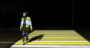 На дорогах региона появятся проекционные пешеходные переходы