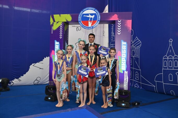 Акробатическое трио из Рыбинска завоевало бронзу на Всероссийском турнире по акробатике