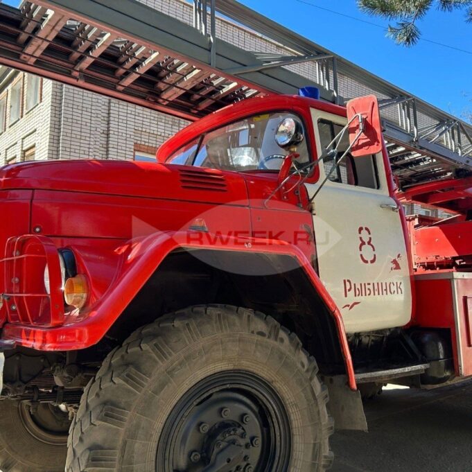 В Рыбинске тушили дачный дом в СНТ