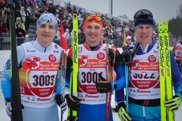 Алексей Шемякин и Светлана Заборская стали лидерами гонки Деминского лыжного марафона