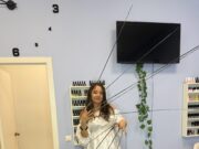 Мастер маникюра из Ярославля побил рекорд России