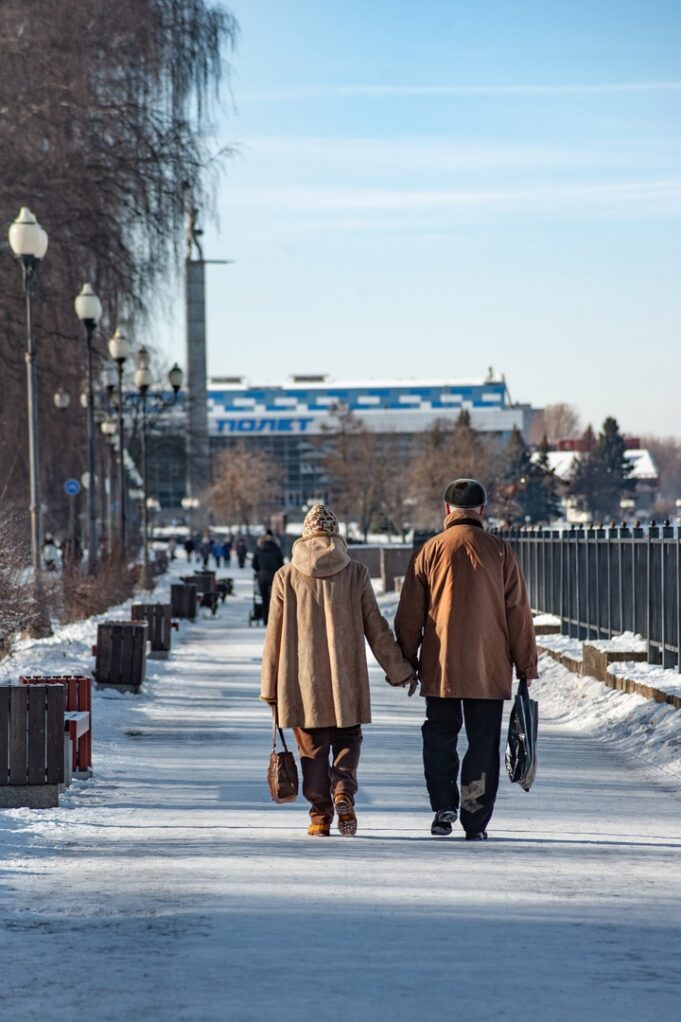 К 2030 году средняя продолжительность жизни в России должна достигнуть 78 лет