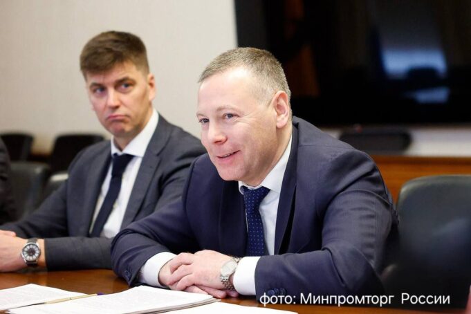 Михаил Евраев обсудил с Антоном Алихановым развитие промышленности в Ярославской области