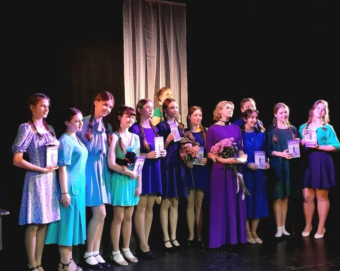 В Рыбинске состоялась презентация книги стихов в театральном формате