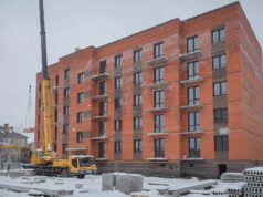 Строительство дома на Корнева близится к завершению