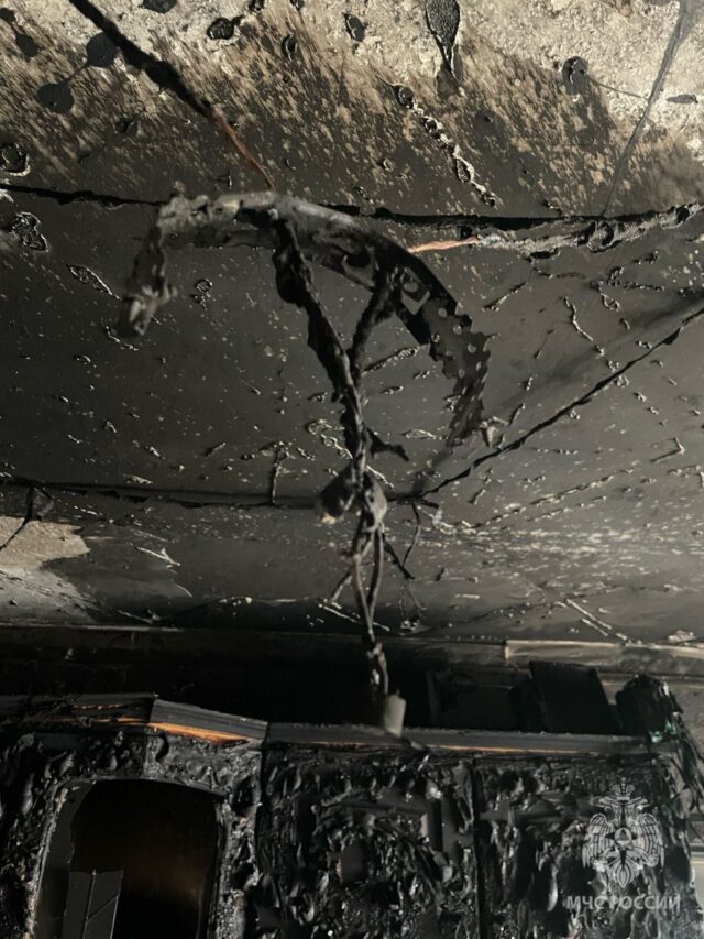 В Рыбинске аварийный светильник в натяжном потолке спровоцировал пожар в квартире