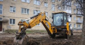 В Рыбинске начались работы по благоустройству дворовых территорий