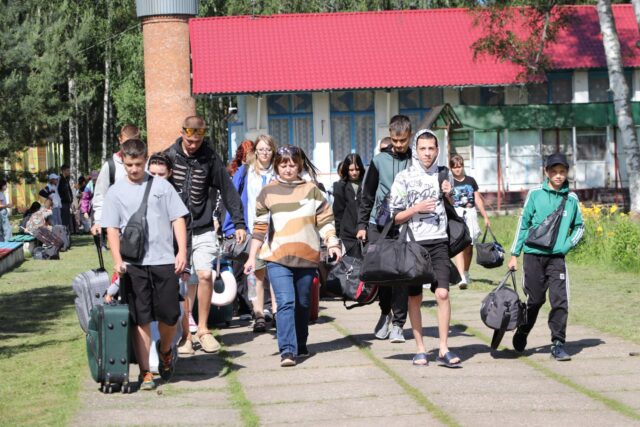 Дети из Запорожской области приехали на отдых в Рыбинск