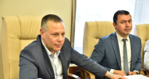 Михаил Евраев встретился с руководителями профсоюзных организаций региона