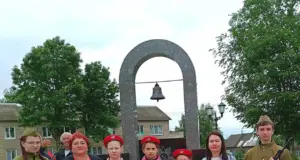 В поселке Октябрьский открыли мемориал участникам Великой Отечественной войны