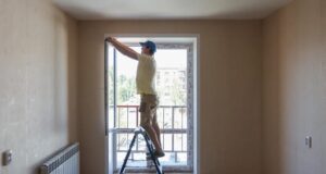 В Рыбинске дом на Корнева готовят к сдаче