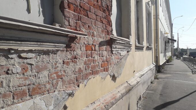 Михаил Евраев назвал неухоженность одной из главных проблем региона