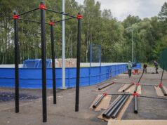 На Слипе завершается монтаж «умной» спортивной площадки