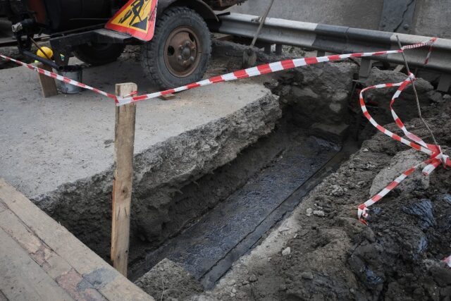 Работы на шлюзовом мосту в Рыбинске продолжаются