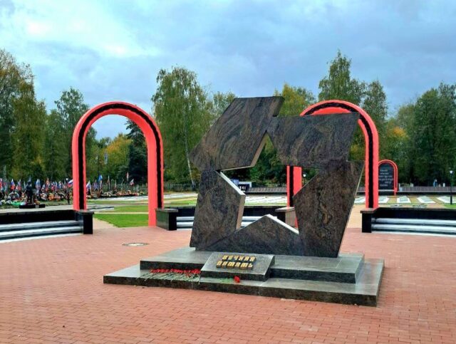 В Ярославле завершены работы по реставрации захоронений на Воинском мемориальном кладбище