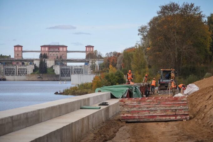 Работы по берегоукреплению в Волжском идут с опережением графика